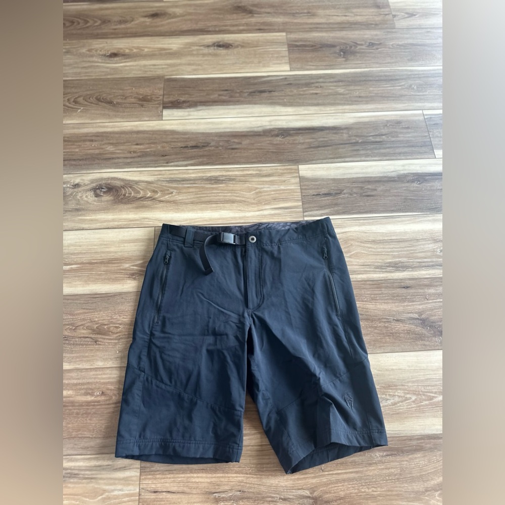 Kryptek mens black shorts size 36 regular
